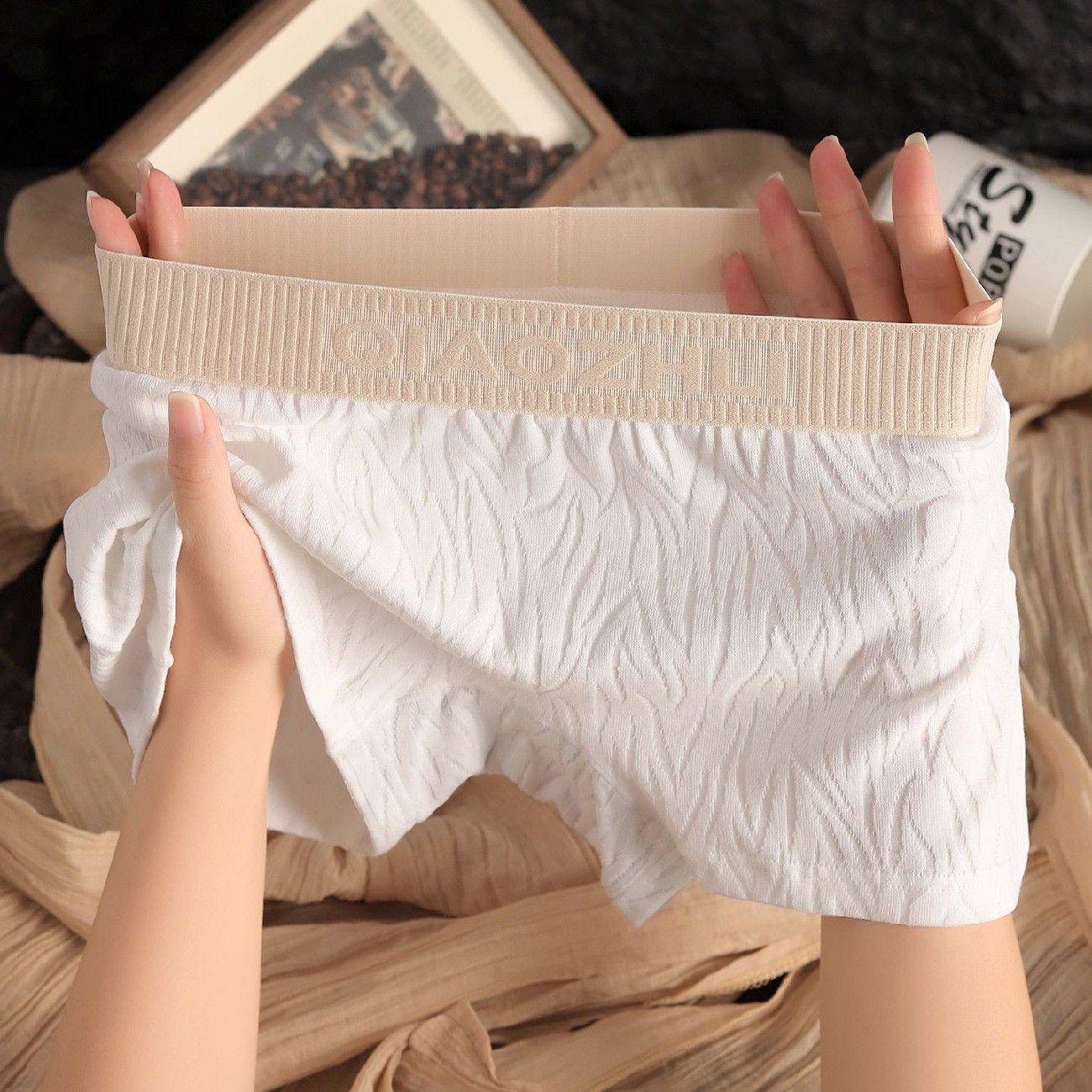 新品纯棉新款纯色简约女士内裤个性潮流运动平角裤透气四角短裤头