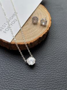 源200+！现89！玫瑰锆石项链耳钉来啦~ 太好看了 闪瞎路人系列