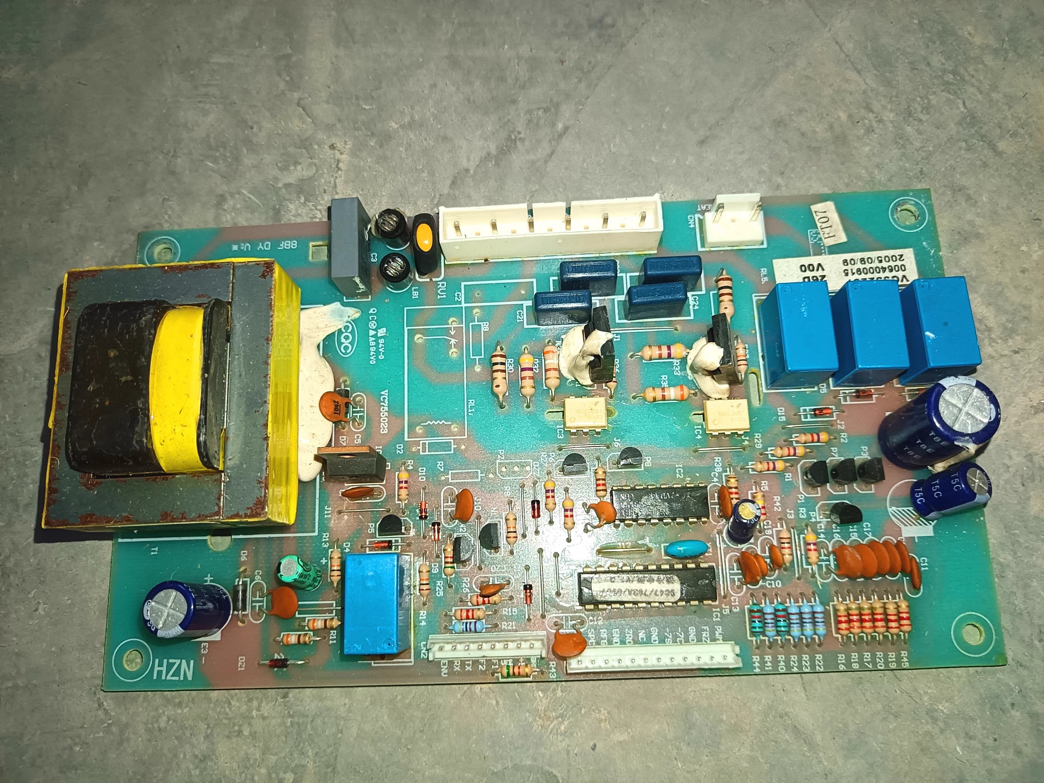 海尔冰箱电脑板主控板