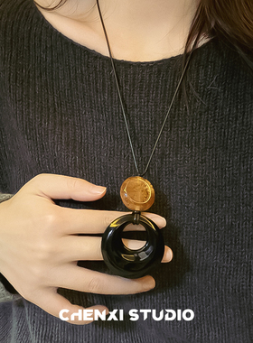 秋冬新款天然石长款项链轻奢高级感圆环吊坠毛衣链大气挂绳配饰品