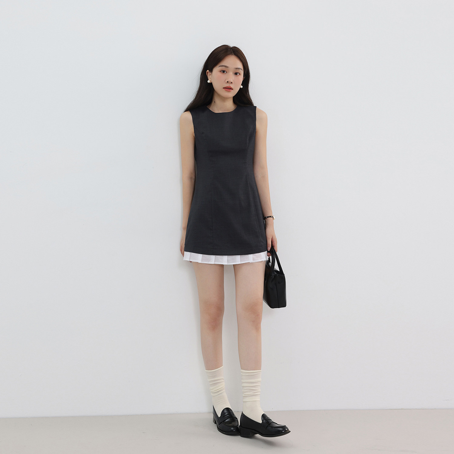 JOCO CHIC法式气质无袖收腰背心连衣裙女2025夏季显瘦a字短款裙子