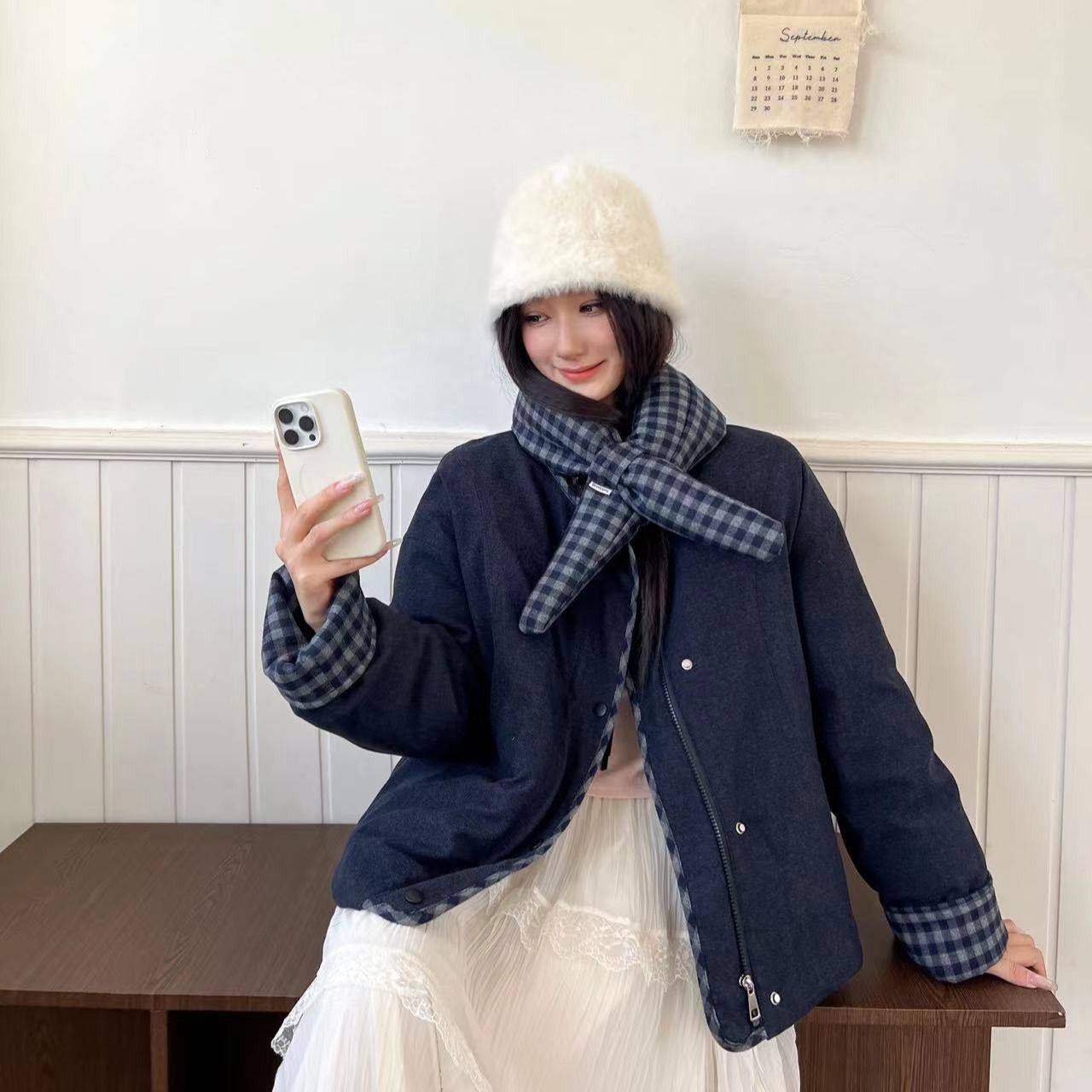 韩系休闲格纹围巾拼接牛仔棉服外套25女冬新款百搭外套棉加厚服