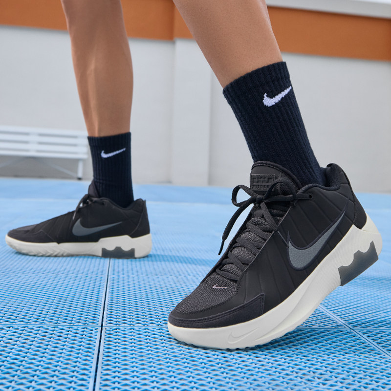 Nike LeBron Witness IX 詹姆斯见证9缓震运动篮球鞋男HQ8035-001