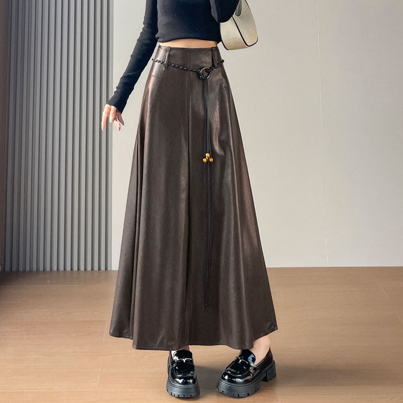 咖色皮裙半身裙女2025年秋季新款高腰垂感显瘦a字中长版大摆伞裙
