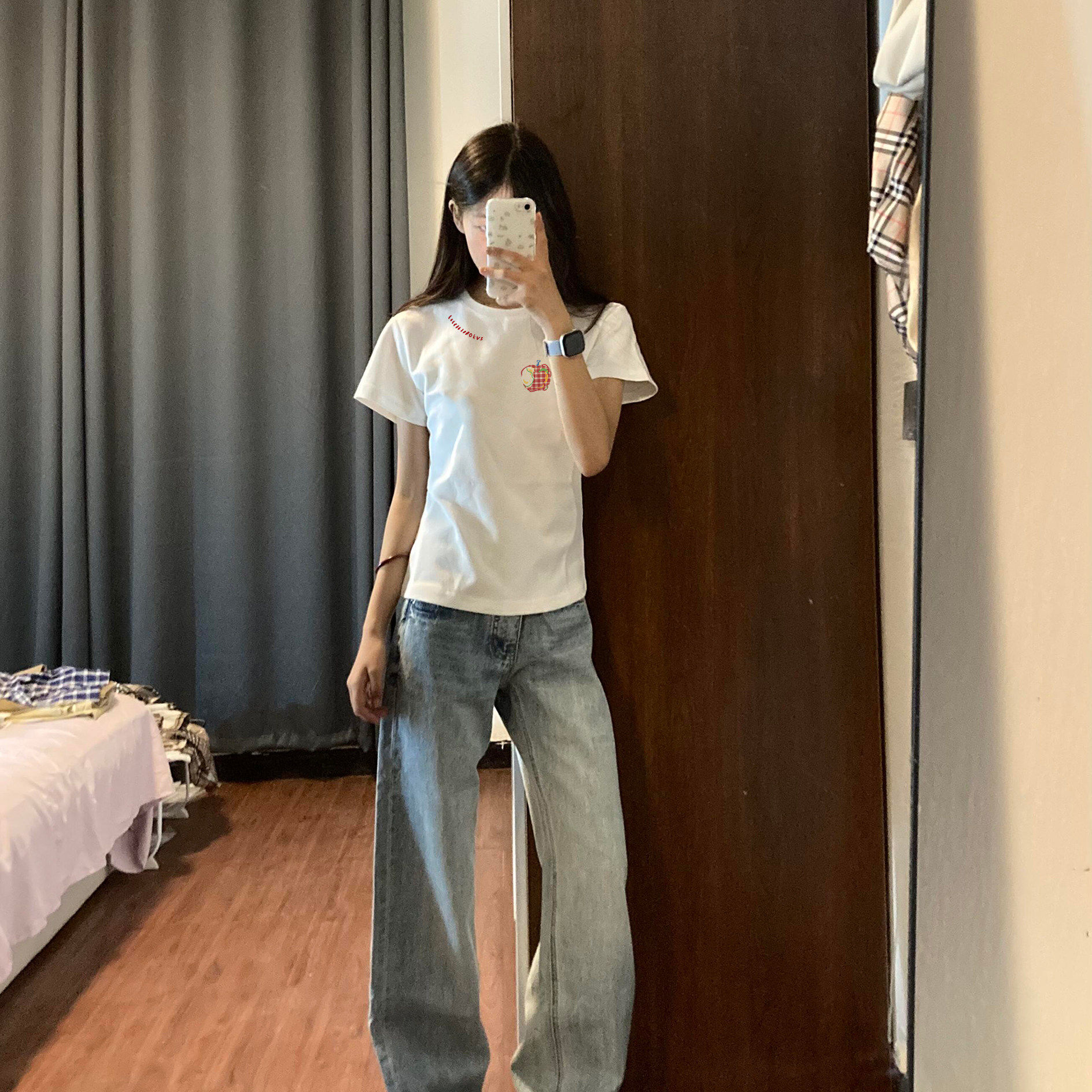 独特超好看正肩短袖t恤女2026新款爆款夏修身设计感小众白色上衣