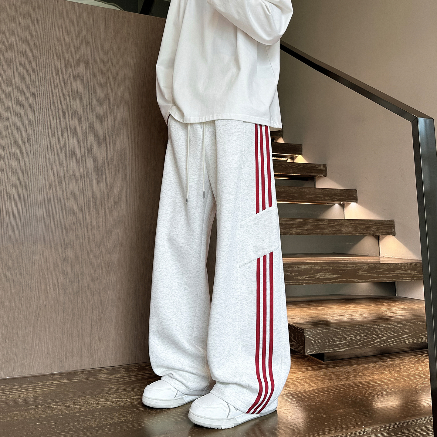 美式条纹休闲裤男生秋冬季加绒大码加厚宽松青少年直筒三条杠长裤