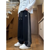 高品质 潮牌三条杠个性 春秋新款 潮流休闲裤 有型长裤 青少年时尚