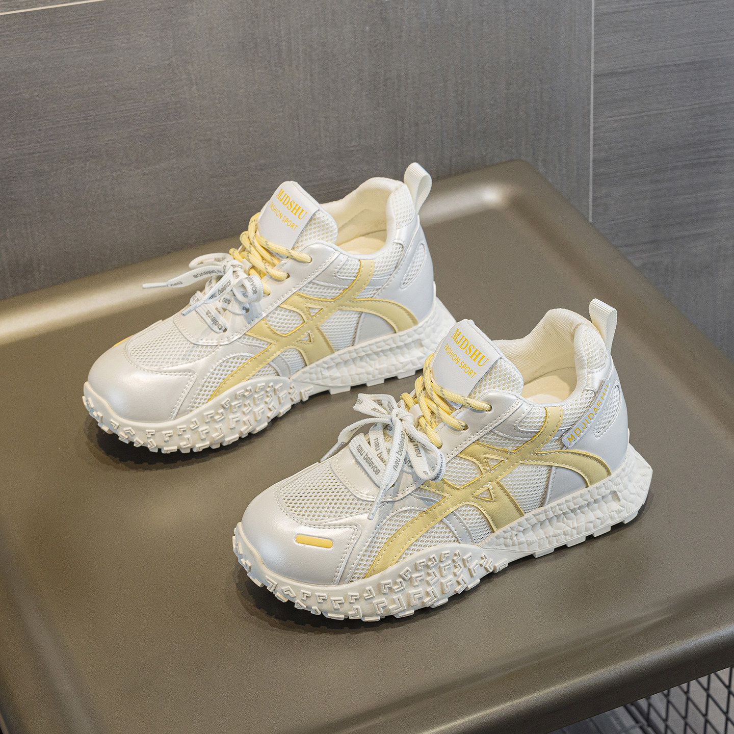 增高8CM网面阿甘鞋女2026春夏新款厚底小白鞋休闲运动透气德训鞋