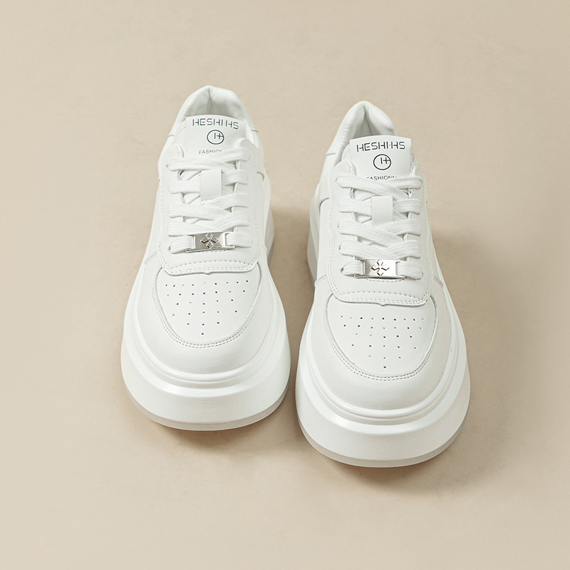 厚底真皮小白鞋韩版百搭板鞋增高