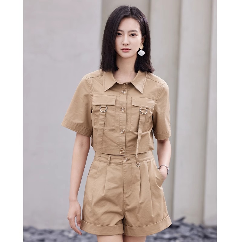 时尚工装套装女夏季2025新款设计感莱赛尔上衣短裤休闲减龄两件套