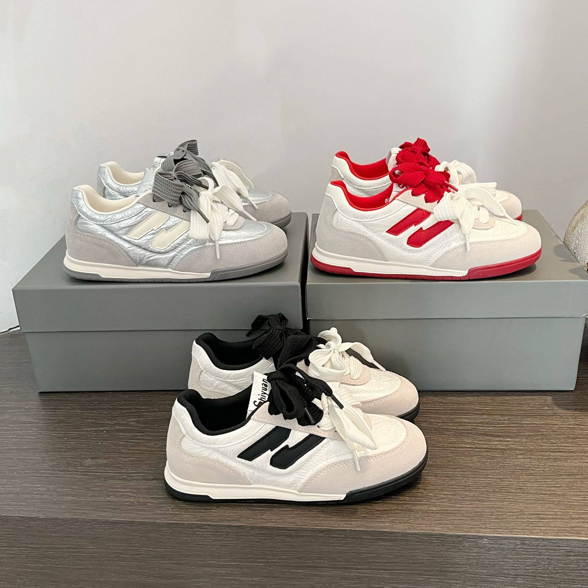 德训鞋女2026春秋季新款百搭真皮平底休闲运动鞋子软底阿甘跑步鞋,女鞋,时尚休闲鞋,淘宝优惠券,粉丝福利购,淘宝优惠卷