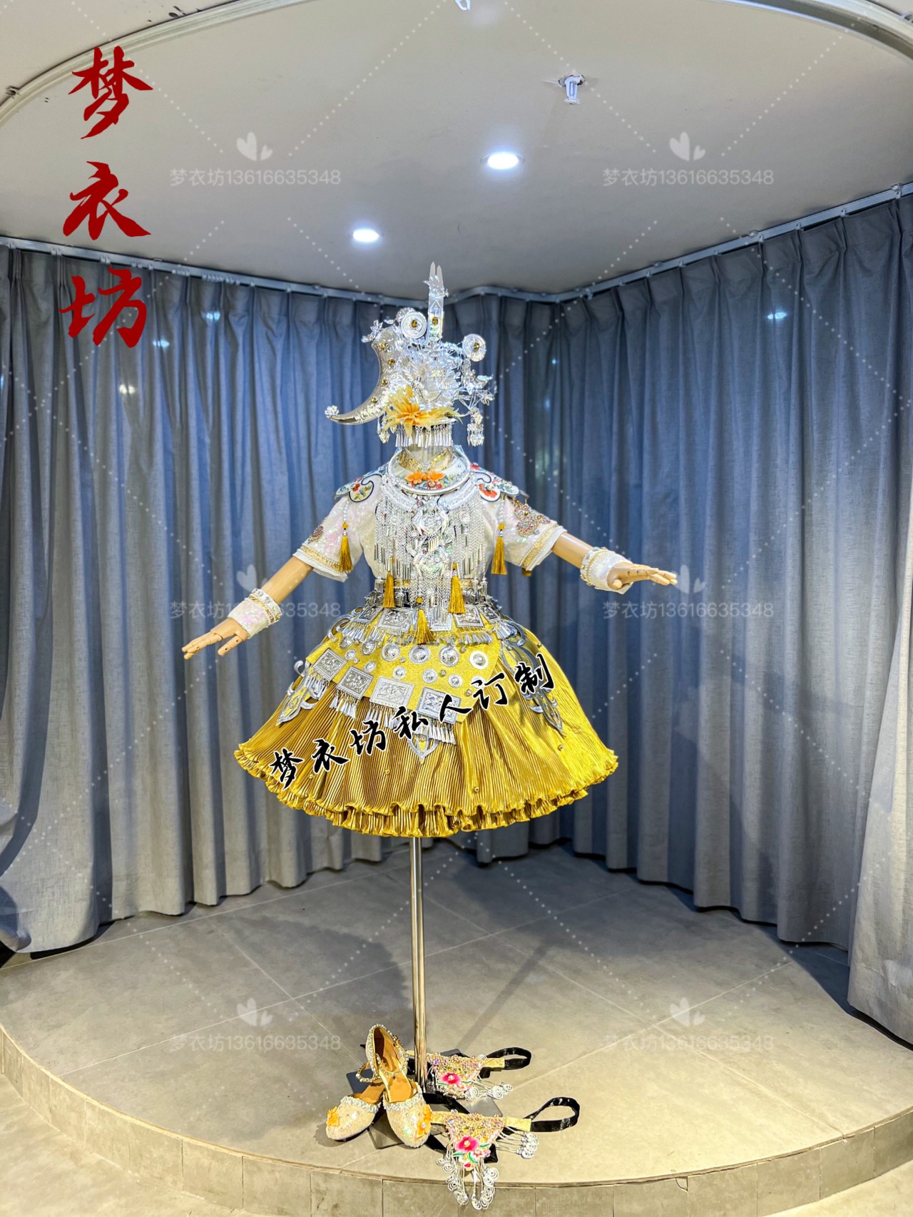 女童侗族彝族纳西族苗族