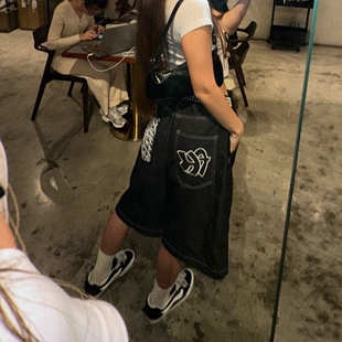 美式复古刺绣牛仔短裤夏季运动宽松阔腿hiphop嘻哈直筒裤五分中裤