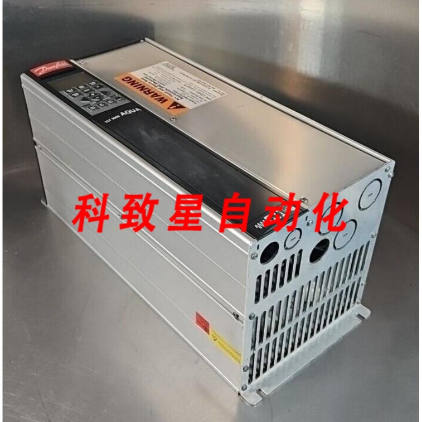 工业配件VLT 5000 AQUA 5027 AT4CN1STR0DLF00A00驱动器1A