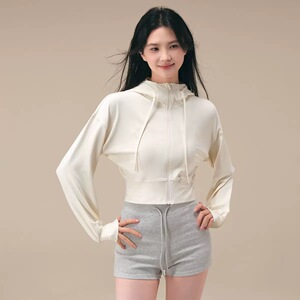 秋冬瑜伽服短款外套可调节帽绳
