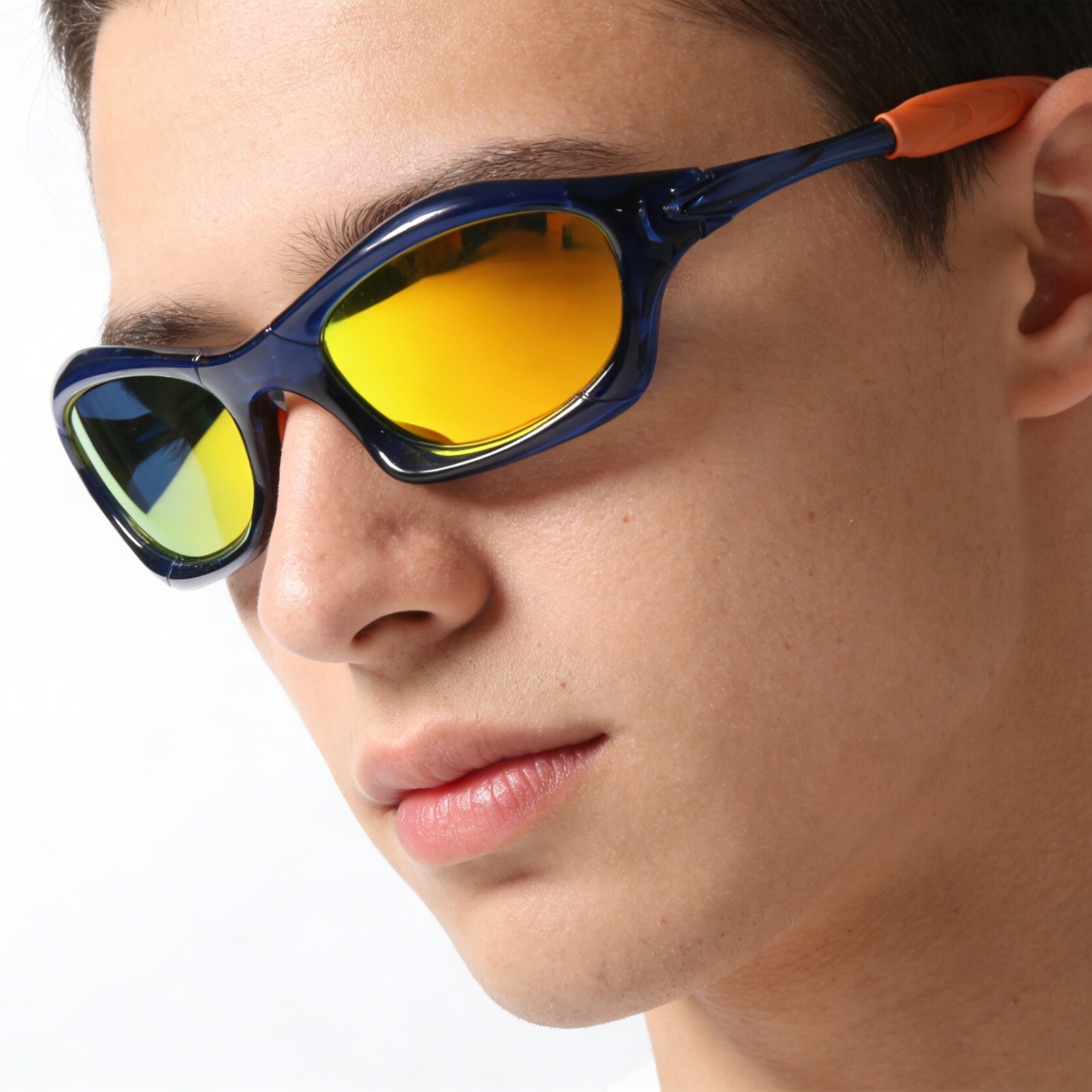 炫彩反光运动风格骑行墨镜UV400防紫外线辐射小众个性太阳眼镜