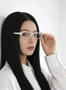 文艺气息百搭白框平光眼镜防蓝光可配近视学生职场眼镜框架