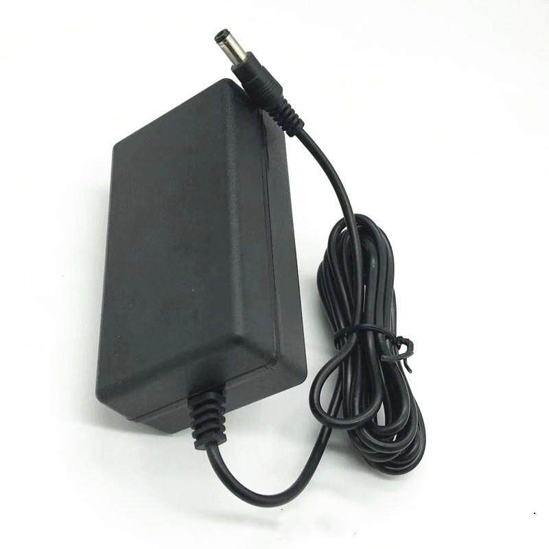 适用于DC16.8V2000MA兼容款锂电池快速充电器充4串14.4v/14.8v锂