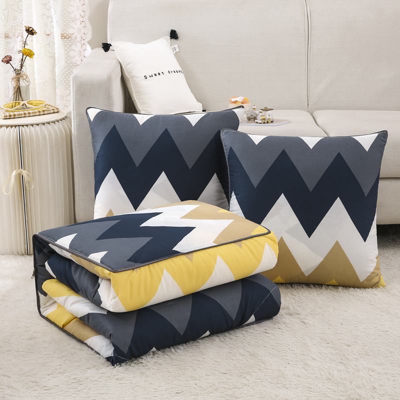 沙发靠垫办公室抱枕被子两用靠枕午睡枕头毯子宿舍夏天空调被礼品