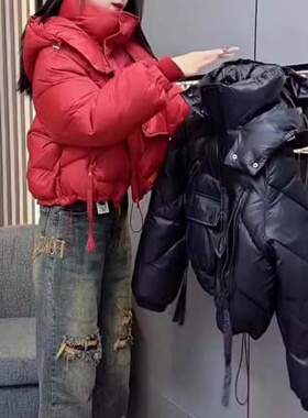 秋冬女式红色羽绒棉衣，欧式典雅，短款，今年流行棉袄