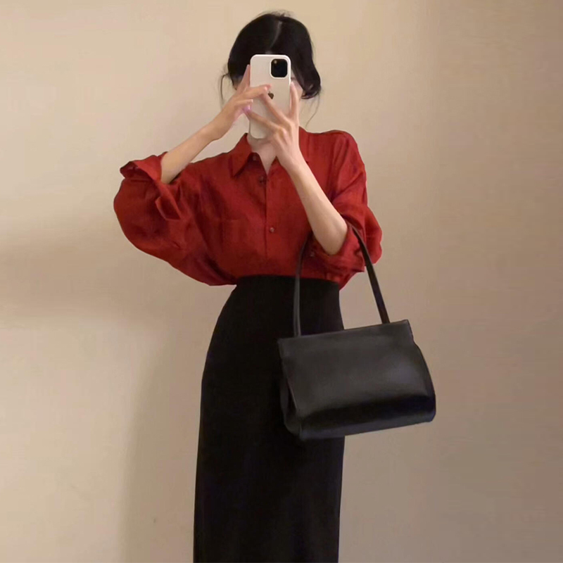 法式红色衬衫连衣裙子女2025新爆款开春季气质穿搭一整套包臀长裙