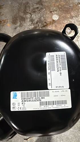 AWS4532ZXG AWS4532ZXN/C AWS4524EGF AWS4522ZXN 泰康低温压缩机