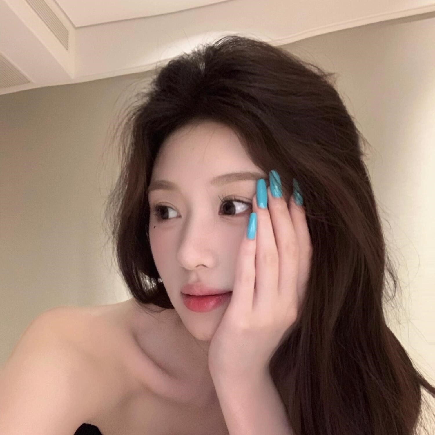 穿戴甲夏天中短款高级感显白孕妇可用美甲贴片成品薄荷绿纯色手工