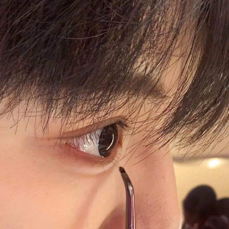 新手必买眼线刷子！折角弯头精细眼线眼影尾刷扁平刷卧蚕眼线勾勒