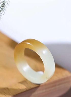 天然新疆和田玉玉器供应链 俄料老料俏糖色玉石戒指 素面简约女款