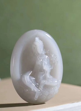 和田玉供应链天然新疆和田玉青海料老料冰烟紫色玉石莲花观音吊坠