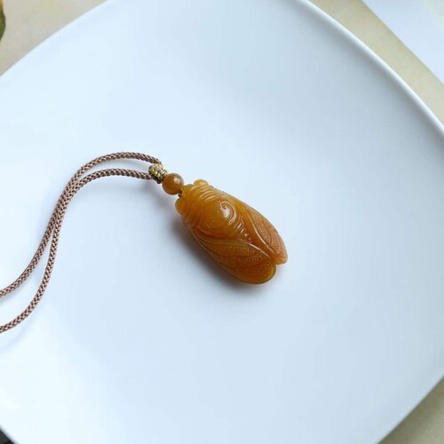 天然新疆和田玉玉器工厂店新疆且末料老料满糖色玉石知了吊坠挂件
