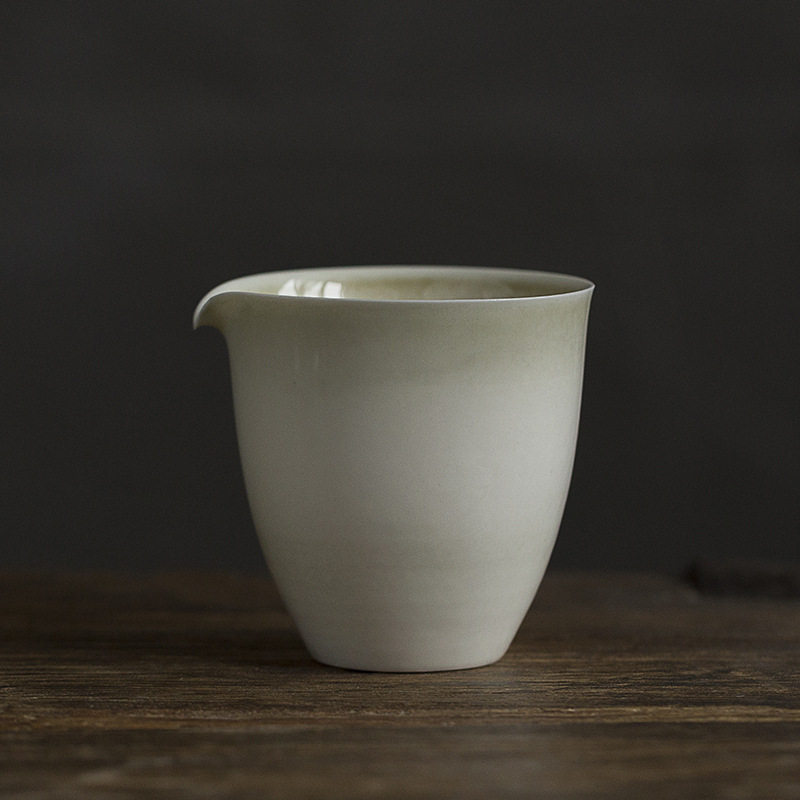草木灰釉仿古水滴公道杯功夫茶具日式陶瓷公杯家用茶海分茶器