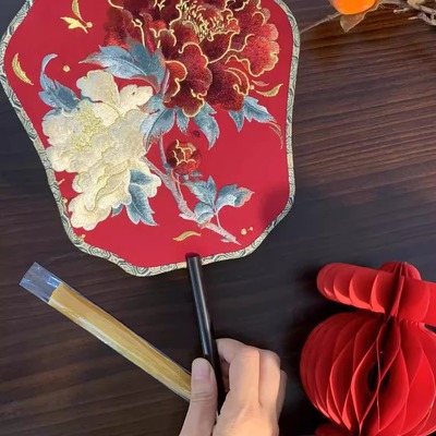 古风扇团扇喜扇结婚红色夏辉