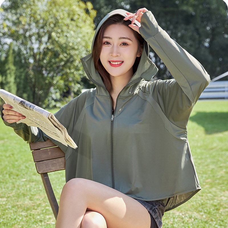小兔子黑胶帽檐斗篷披肩冰丝防晒衣女款夏薄款连帽99%防紫外线