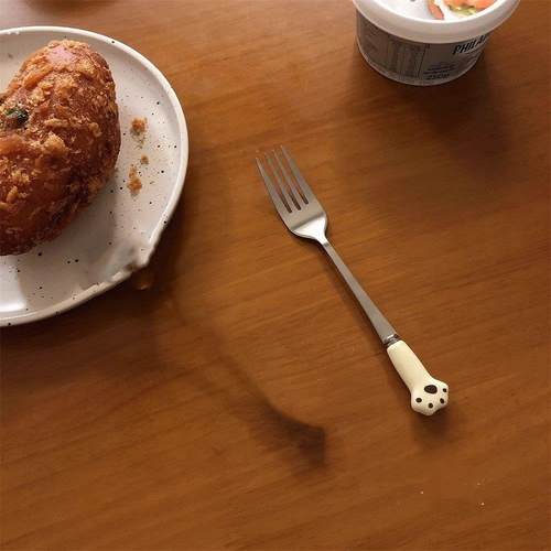 不锈钢非陶瓷柄水果叉可爱创意猫爪小叉子甜品蛋糕月饼便餐具