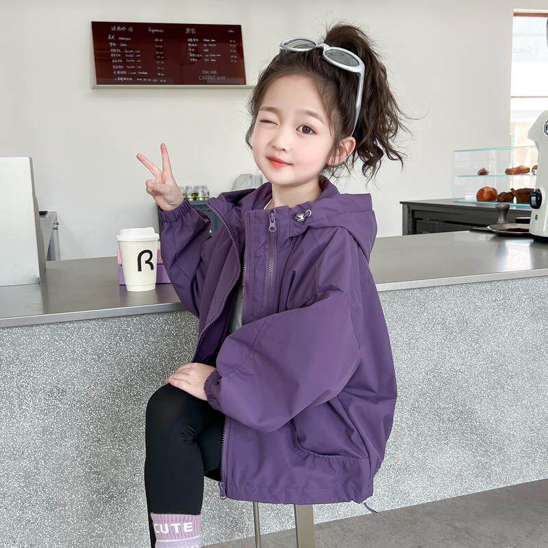 女童外套春秋2025新款儿童洋气休闲上衣春季女宝宝时髦春装冲锋衣