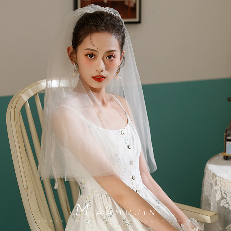 超仙简约浅香槟色头纱新娘轻婚纱礼服旅拍照领证头饰短款双层素纱