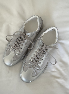 Flapper S Ballet Runner芭蕾德训鞋银色蝴蝶结羊皮球鞋