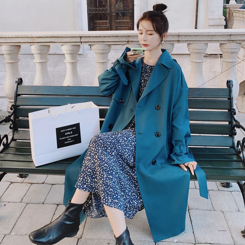 蓝色风衣外套女2021年秋季新款赫本风百搭流行大衣女长款过膝韩版