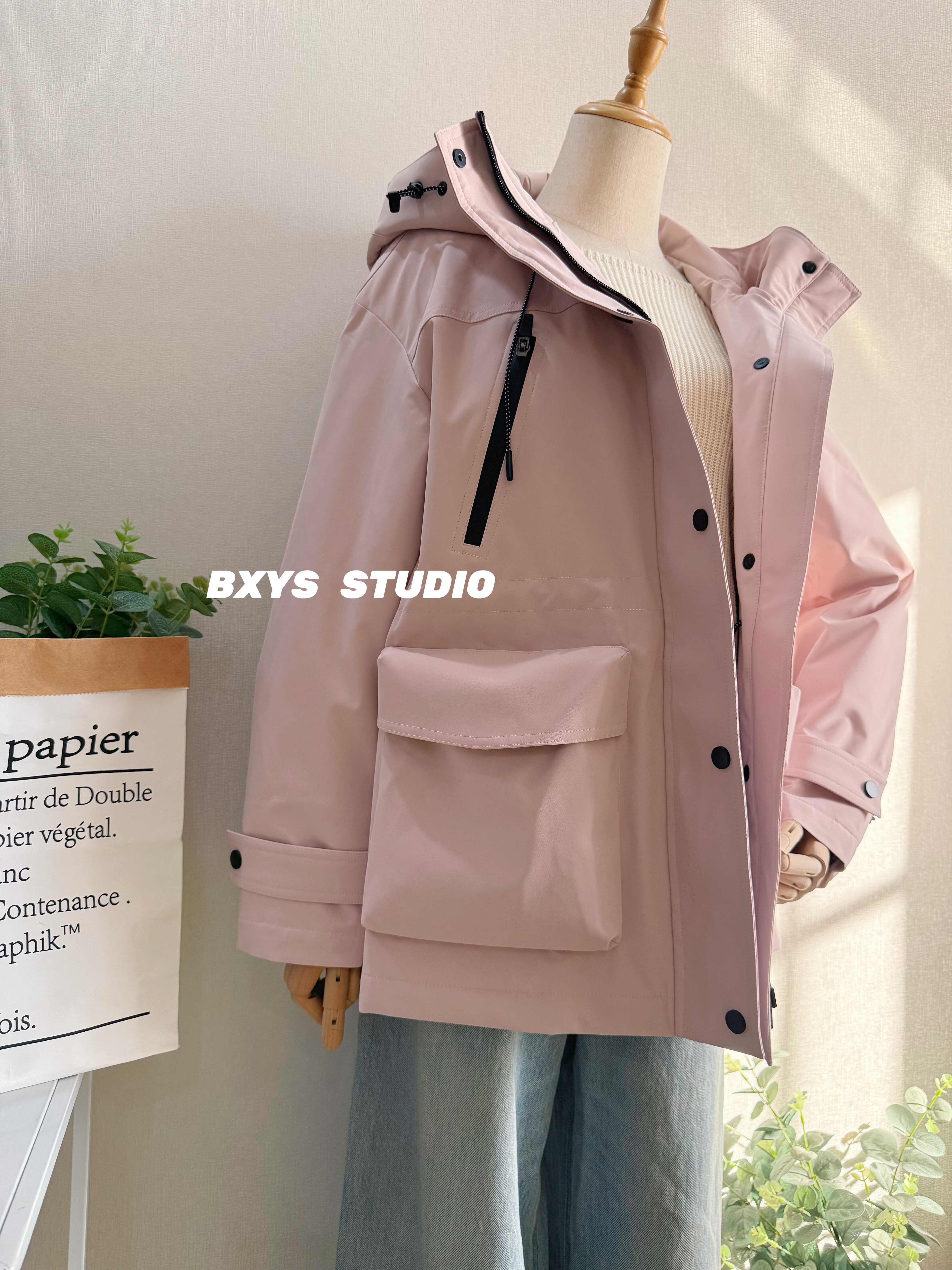 2025年冬季新款中长款鹅绒服