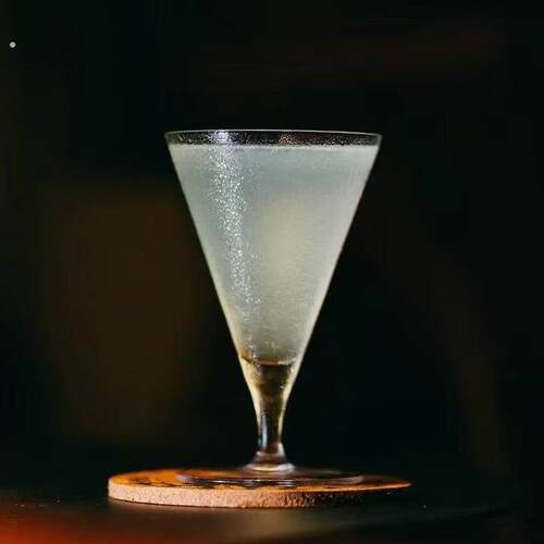 日式简约木村风矮脚鸡尾酒杯创意三角马天尼杯酒吧商用调酒杯