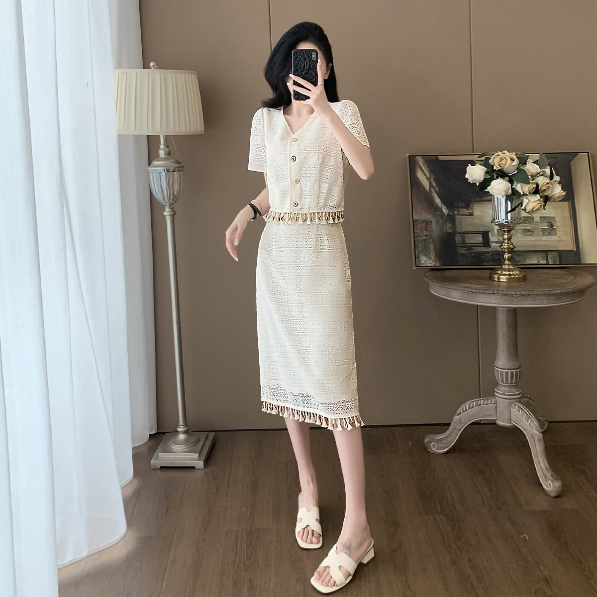 轻奢高级感小香风蕾丝套装裙子女夏法式V领短袖白色半身裙两件套