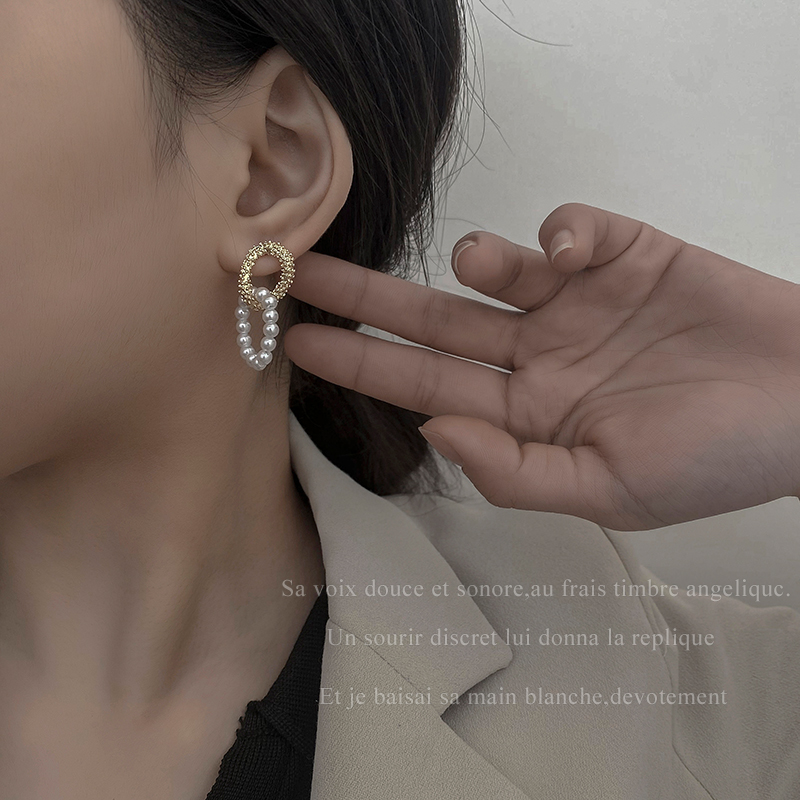 环环相扣长款珍珠耳环女轻奢小众气质高级感耳钉特别设计感耳饰品