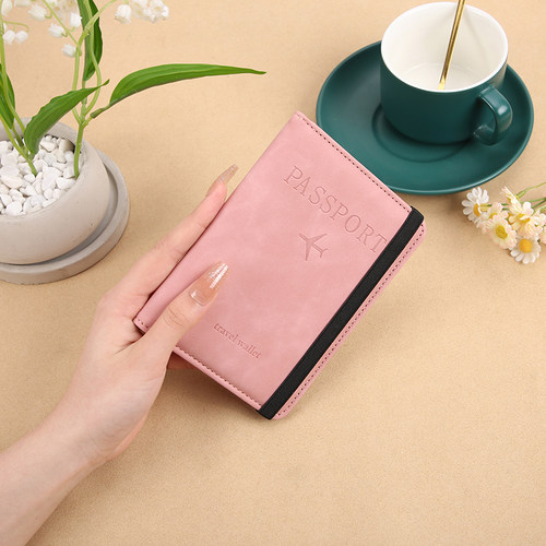 新款肤感压变绑带pu皮革