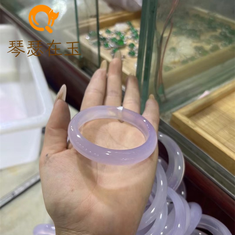 河南南阳石佛寺玉器市场紫色玛瑙手镯天然原色高冰玉髓紫罗兰