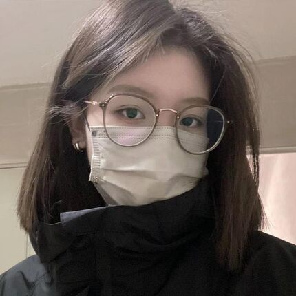 新款莫兰迪色系纯欲牛奶白口罩浅灰色ins高级感高颜值一次性口罩