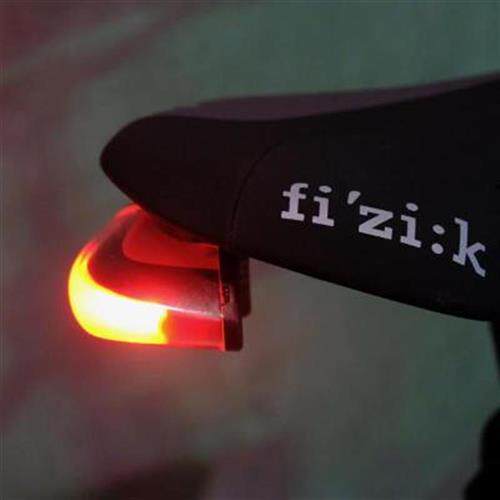 Fizik飞贼自行车尾灯LED灯USB充电山地公路夜骑灯骑行装备警示灯