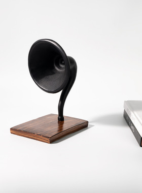 现代音乐主题仿真立式黑胶复古喇叭扬声器样板间售楼处书房摆件