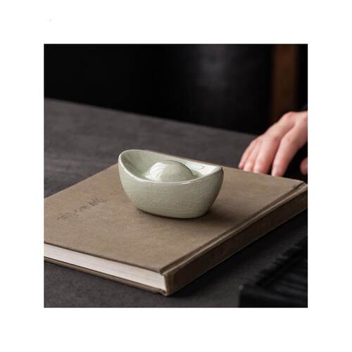 新款元宝摆件陶瓷茶宠精品茶玩高级茶道可养盖置家用茶台茶具配件