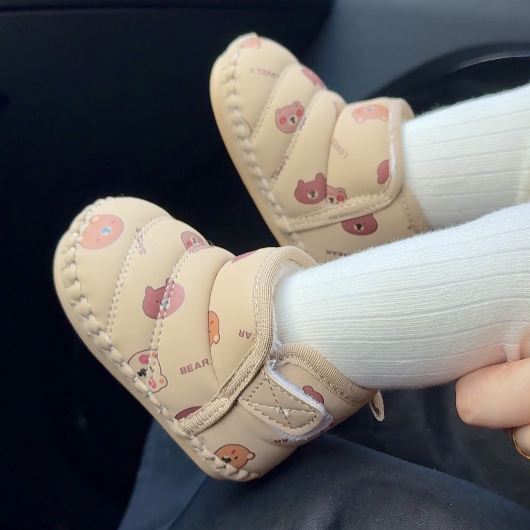 婴儿鞋秋冬季软底不掉0一1岁到12个月男女宝宝加绒软底保暖雪地靴